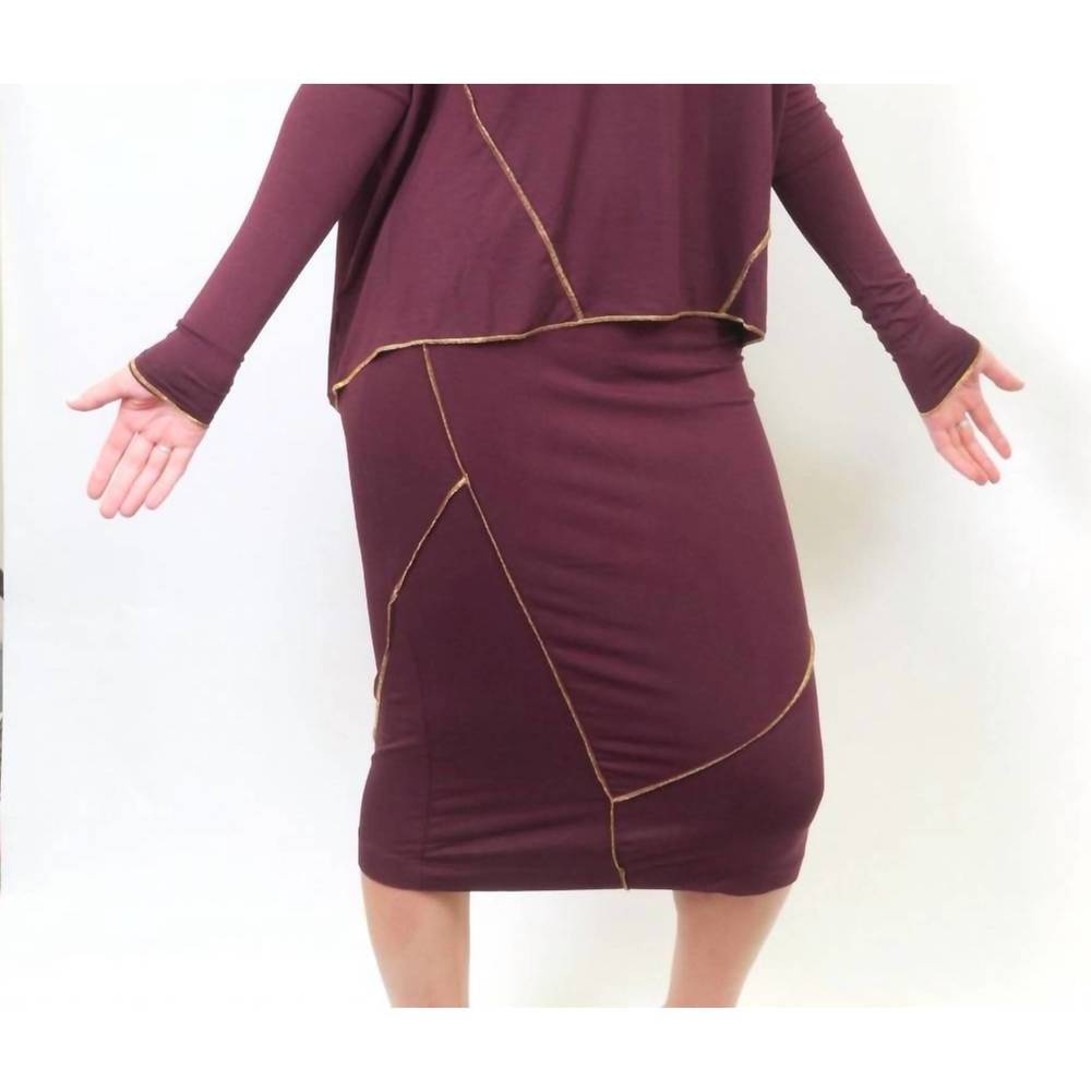 NEW MIKAH etsu skirt in wine/gold